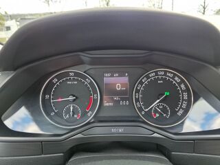 Skoda Superb 2.0 110kW
