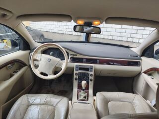 Volvo S80 2.5 147kW