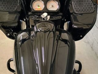 Harley-Davidson Road Glide FLTRX V2 66kW