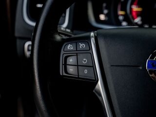 Volvo V60 Cross Country Summum 2.0 110кВ