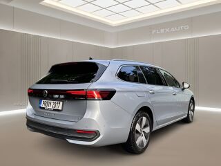 Volkswagen Passat Business 1.5 eTSI 110kW