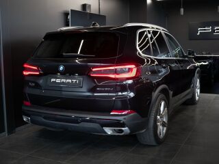 BMW X5 xDrive30d 3.0 195kW