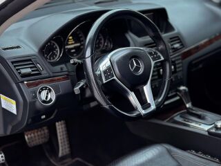 Mercedes-Benz E 550 4.7 V8 300kW
