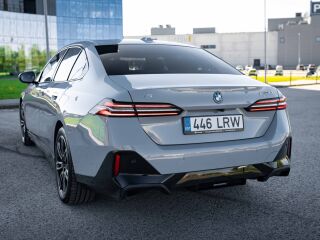 BMW i5 eDrive40 250kW