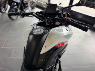 Benelli TRK 702X R2 52kW