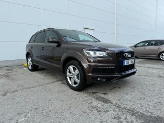 Audi Q7 S-line QUATTRO 3.0 V6 TDI 180кВ
