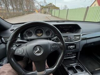Mercedes-Benz E 220 AMG 2.2 125kW