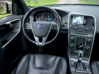 Volvo XC60 SUMMUM Intelli SAFE PRO Sky 2.0 MY2014 120kW