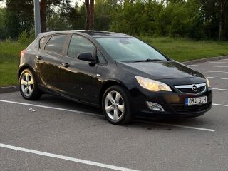 Opel Astra 1.7 81kW