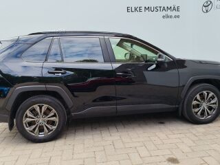 Toyota RAV4 Luxury Plus 131kW