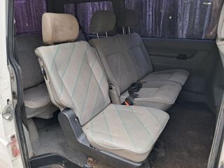 Volkswagen Caravelle 2.4 57kW