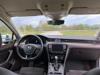 Volkswagen Passat 1.8 R4 132kW