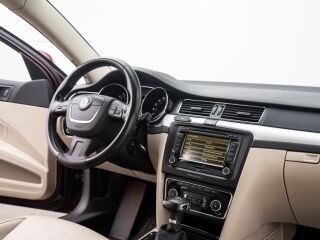 Skoda Superb Combi Elegance 2.0 125kW