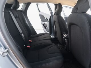 Volvo V40 Momentum Facelift 2.0 R4 D2 88kW
