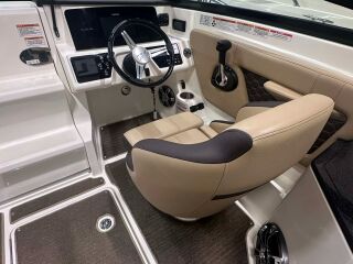 Sea Ray 230 Sun Sport 4.5 V6 MPI