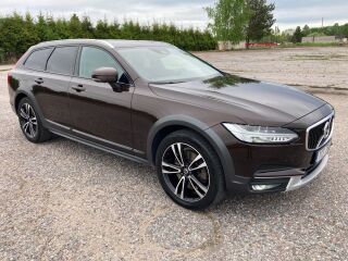 Volvo V90 Cross Country 2.0 173kW