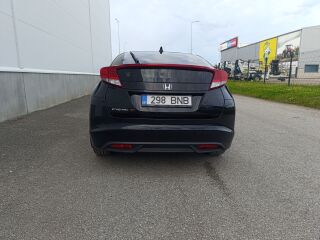 Honda Civic 1.8 104кВ