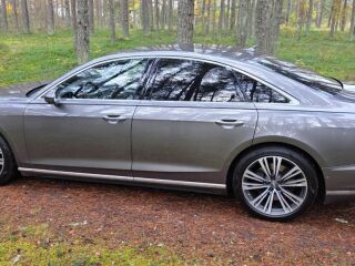 Audi A8 3.0 250кВ