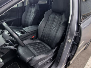 Peugeot 5008 ALLURE / 7k / 1.2 96kW