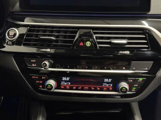 BMW 530 d xDrive Touring M-Sportpakett 3.0 B57D30B 210kW