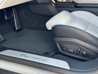 Porsche Taycan 4 Cross Turismo FL 320kW