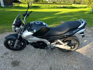 Suzuki GSR 600 72kW