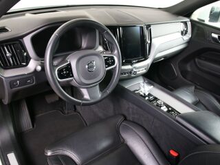 Volvo XC60 AWD INSCRIPTION LUXURY INTELLI SAFE PRO 2.0 B5 KERS Mild Hybrid 183kW