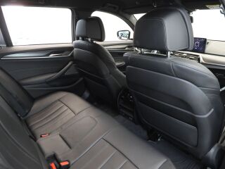 BMW 530 E X-Drive M-Sportpakett 2.0 215кВ