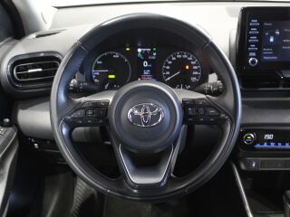 Toyota Yaris Active Plus 1.5 68кВ