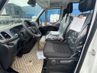 Iveco Daily 35S18HA8 CRV MULTICAB 3.0 129kW