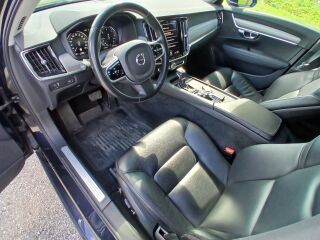 Volvo V90 MOMENTUM 2.0 TDi 140kW