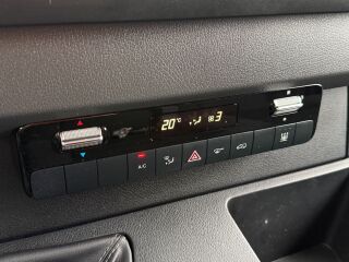 Mercedes-Benz Sprinter 2.1 105кВ