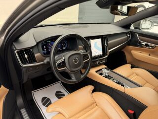Volvo V90 Inscription Luxury Facelift MY22 2.0 B4 KERS MILD Kerghübriid 145кВ