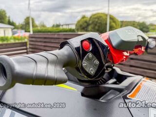 Sea-Doo RXT-X 300 RS 80 tundi 1.6 ROTAX 220kW