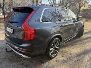 Volvo XC90 2.0 165kW