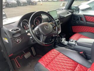 Mercedes-Benz G 63 AMG W463 5.5 V8 biturbo 400kW