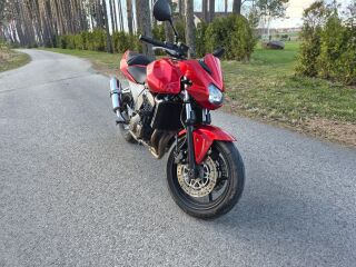 Kawasaki Z 750 R4 81kW