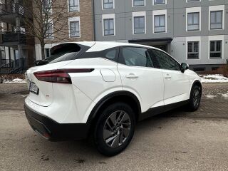 Nissan Qashqai MHEV Acenta 1.3 116kW