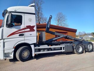 Mercedes-Benz Actros 330kW