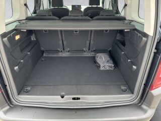 Citroen Berlingo L1 SHINE BlueHDi 1.5 R4 96kW