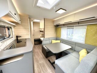 Fendt Apero 560 SKM