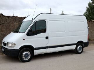 Opel Movano Van 2.5 dCi 84кВ