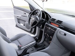Mazda 3 1.6 77kW