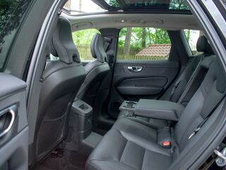 Volvo XC60 AWD T6 Long Range Bright Intelli PRO Wntr 2.0 T6 Recharge Plug-In Long Range 293kW
