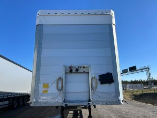 Schmitz Semitrailer Curtainsider Standard