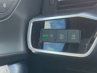 Audi A6 S-line 50 TDI quattro 3.0 V6 210kW