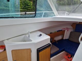 Beneteau Antares 6.80 R5 Volvo penta D3 85kW