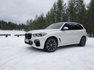 BMW X5 xDrive30d M Sport 3.0 210кВ