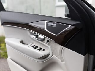 Volvo XC90 2.0 165kW
