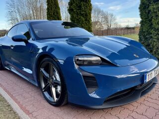 Porsche Taycan 4S 420kW